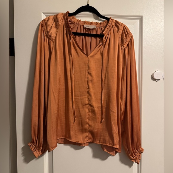 Philosophy Tops - Philosophy size small silk blouse